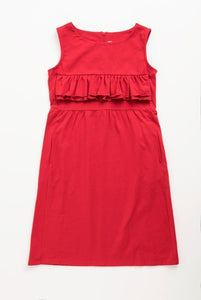 Das rote Stillkleidchen mit Volant kann casual und elegant getragen werden. Passend kombiniert ist es für jeden Anlass das perfekte Kleidungsstück für